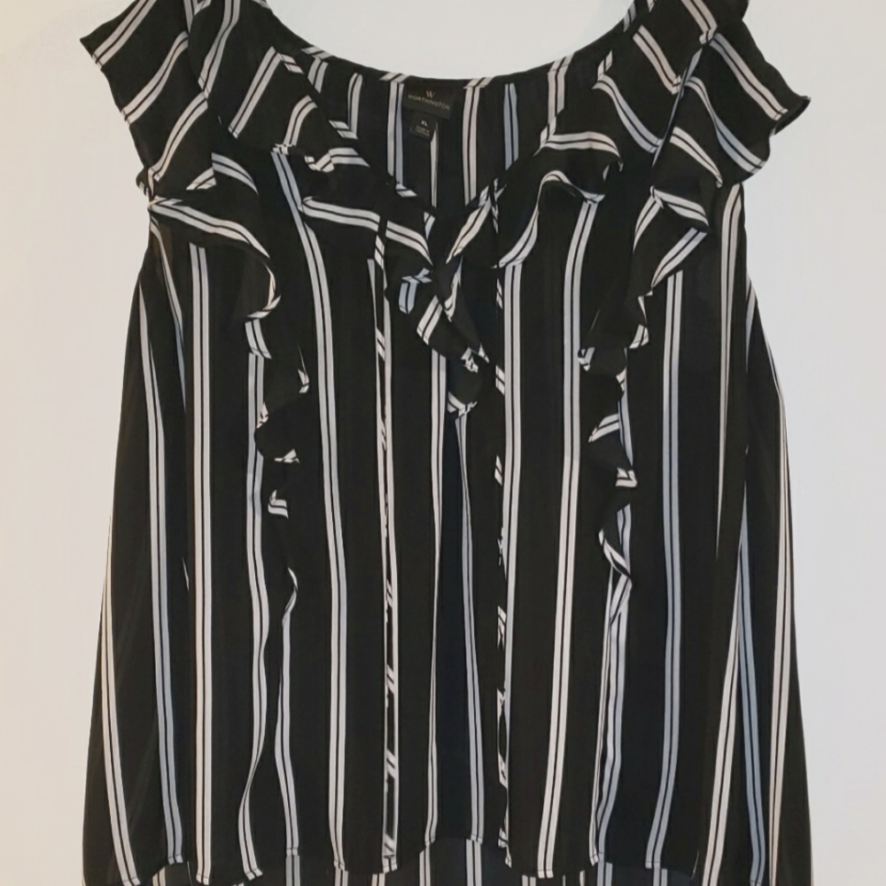 Sleeveless Stripped Blouse